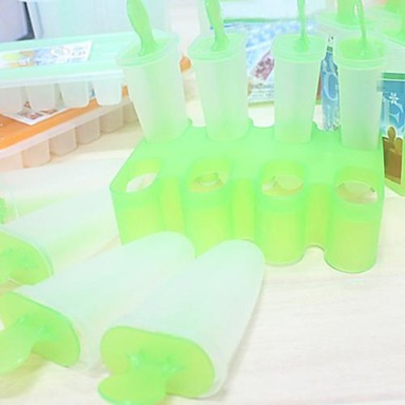 8 pcs DIYIce Cream Pop Mold Popsicle Maker (Random Color), Plastic5.6"x5.4"x5"